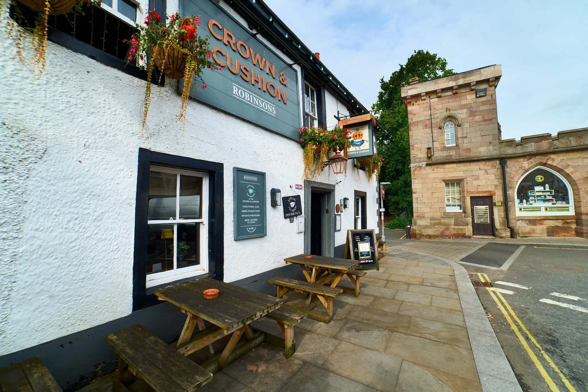 Appleby_Small 05
