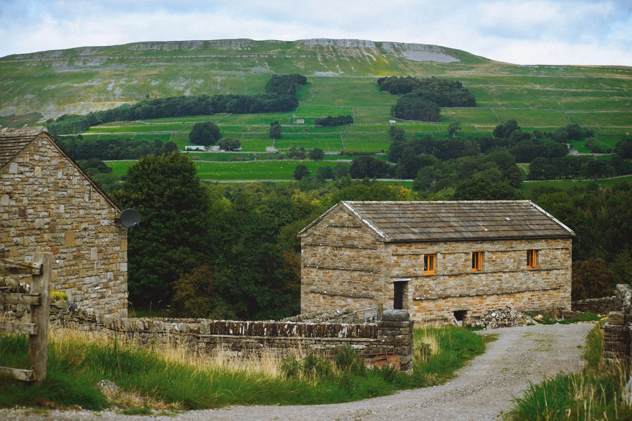 Hawes_Small 01