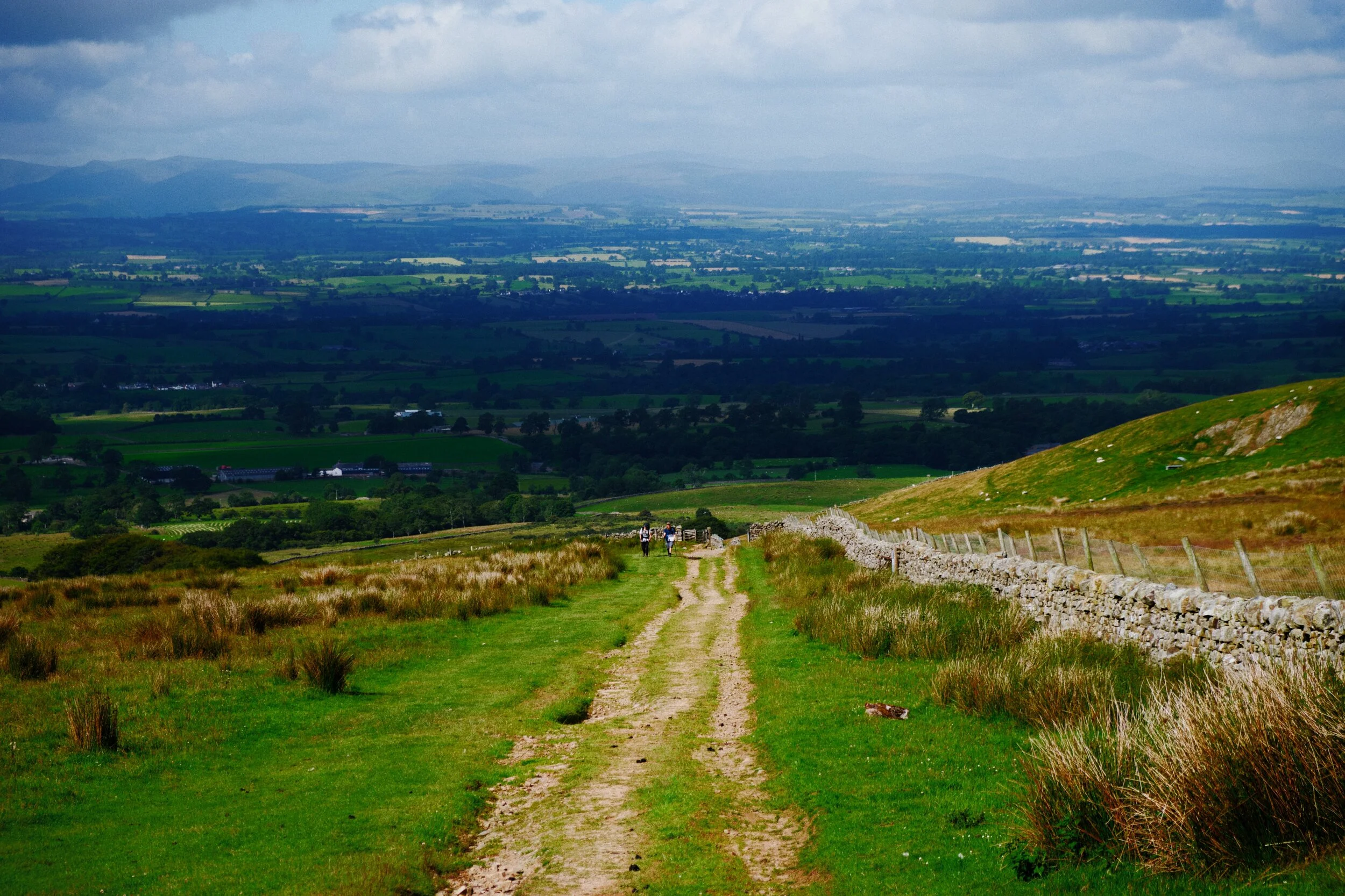 Looking back down the route we’ve taken give us a moment to pause and reflect on the sheer open expanse of the Eden valley.
