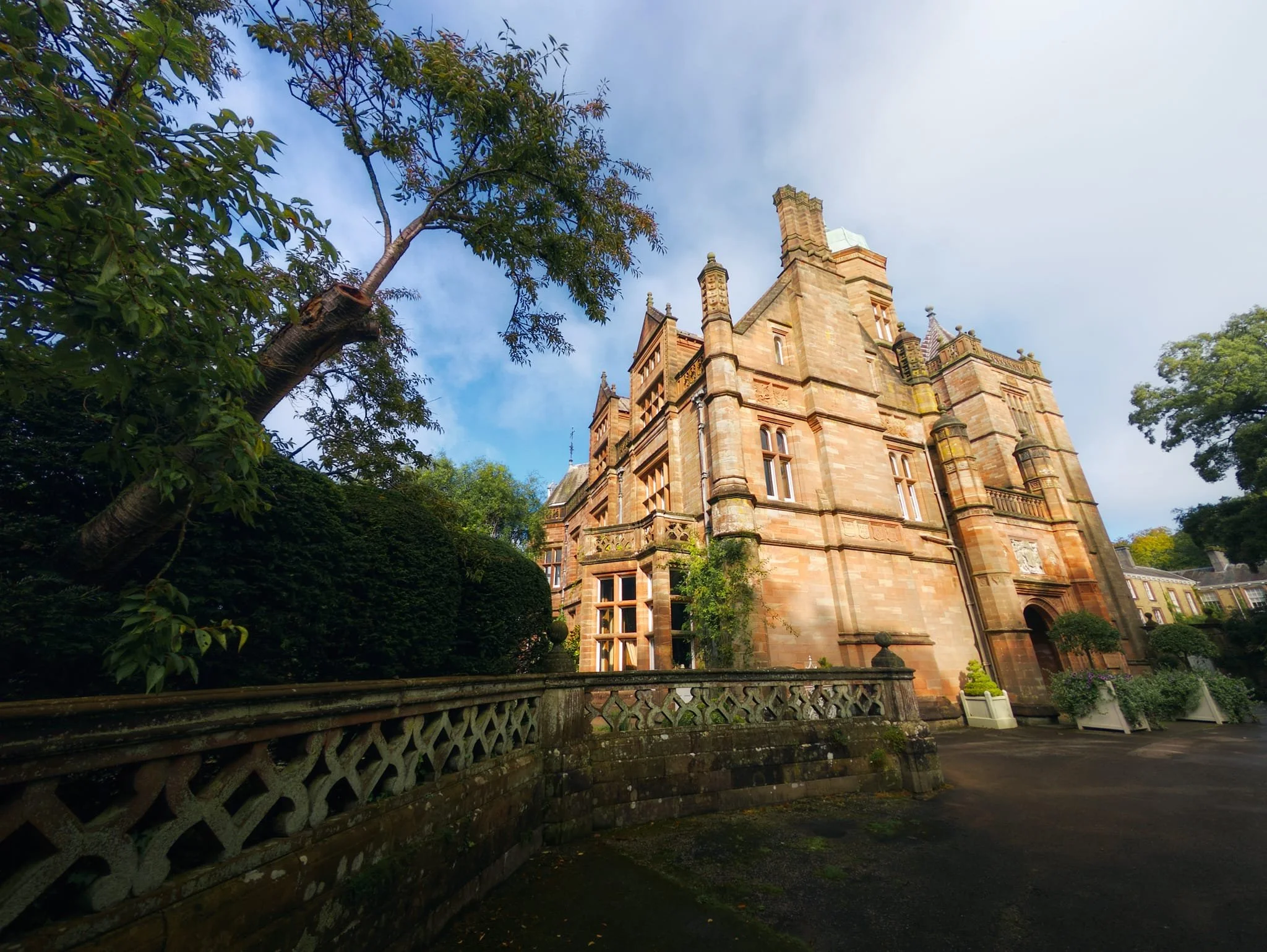 Holker Hall knows how to present itself. Here, morning autumnal light illuminated the house like a golden beacon.