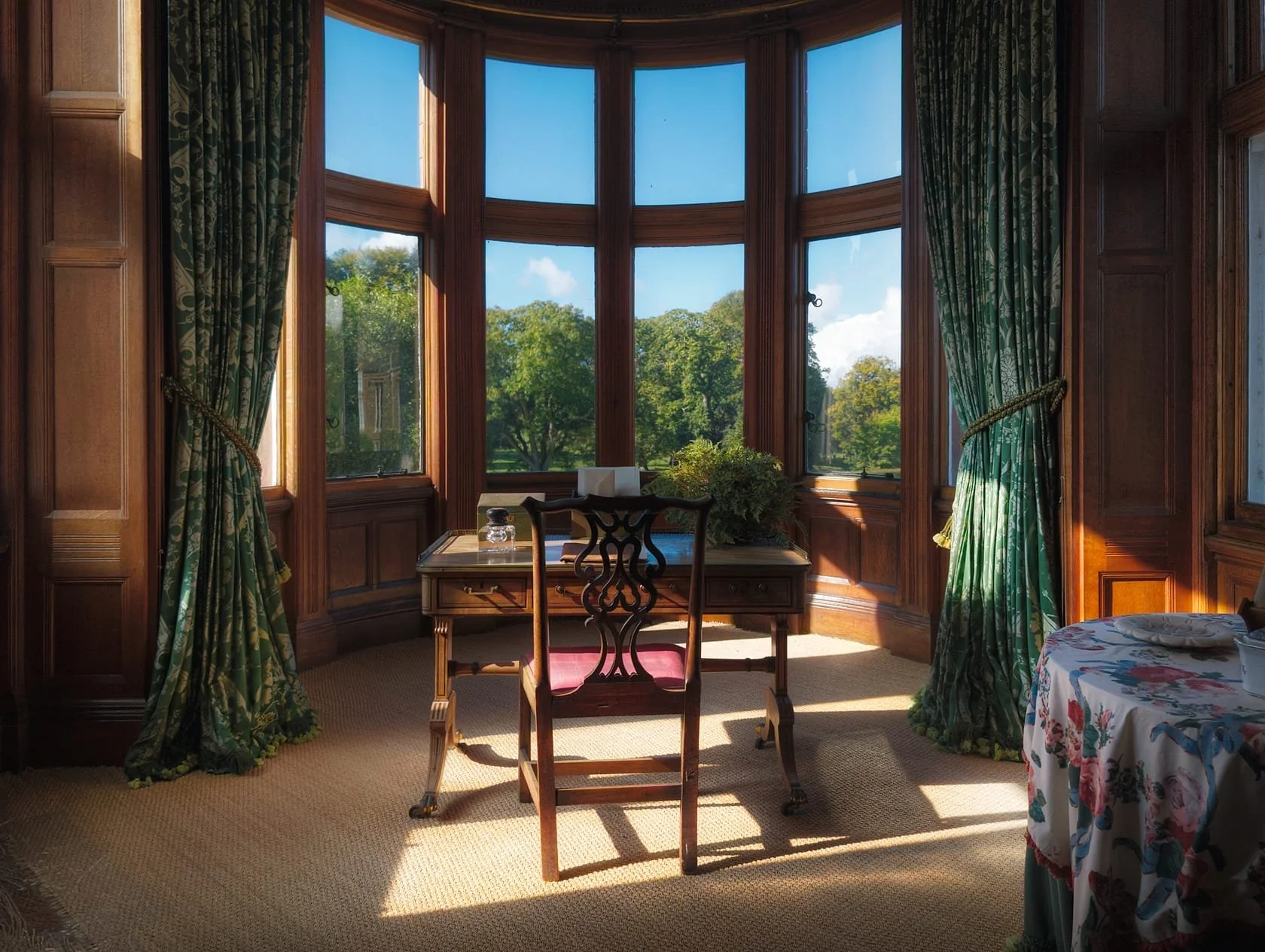 What a beautiful spot for a writing desk, eh?