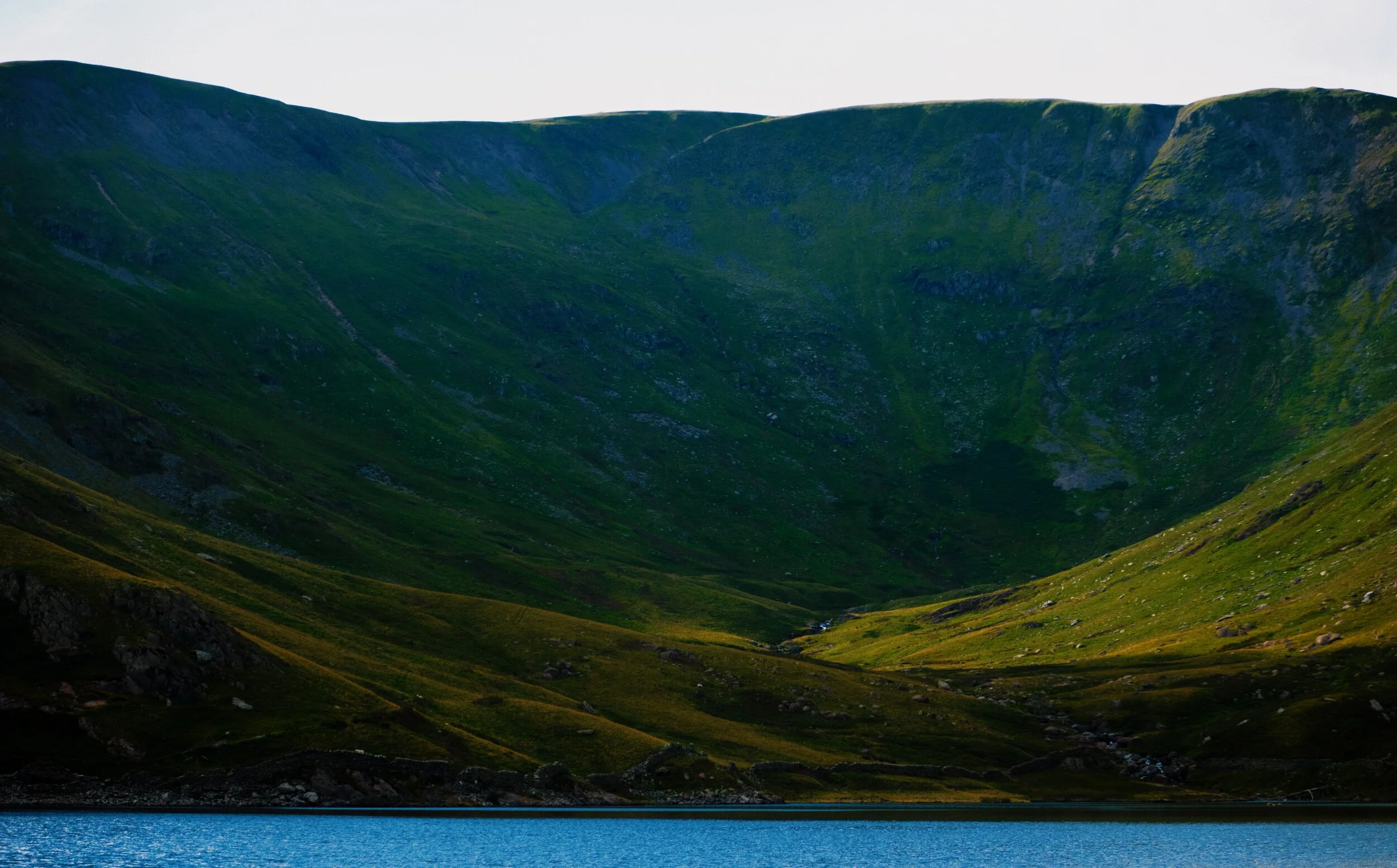 The wall at the head of Kentmere Reservoir known as Gavel Crag, the source of the River Kent. It is the Kent that gives its name to the reservoir and the valley (“Kent Mere”), as well as my hometown Kendal (“Kent Dale”). It is said that the River Kent is one of the fastest flowing rivers in England.
