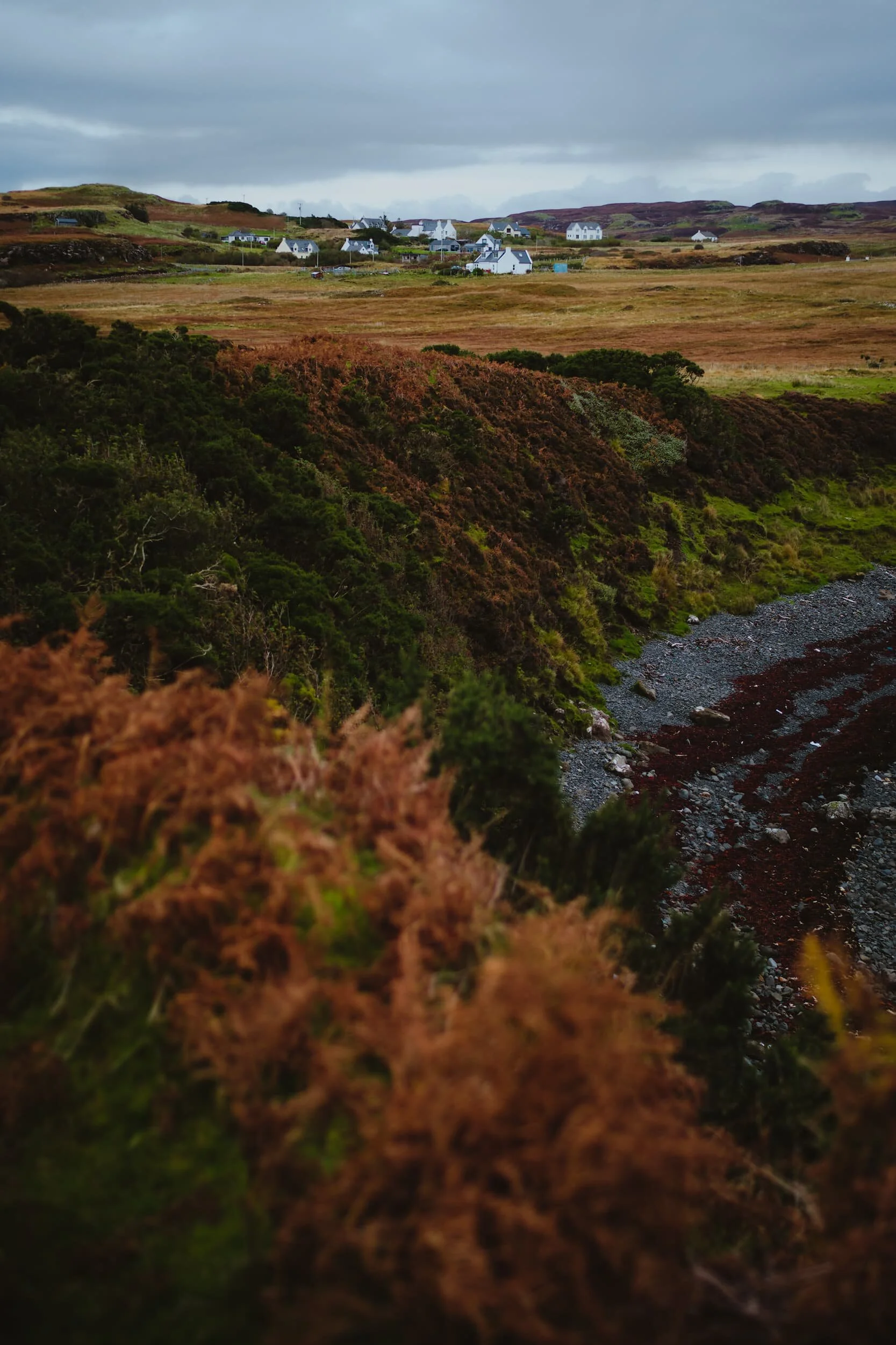 Looking back from Ard nan Gamhain towards the tiny settlement of Ullinish.