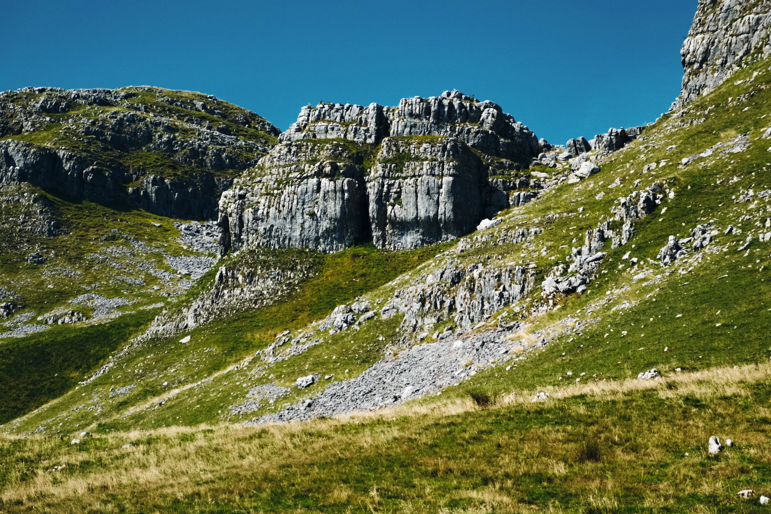 This particular limestone formation intrigued me, putting me in mind of a table or similar.